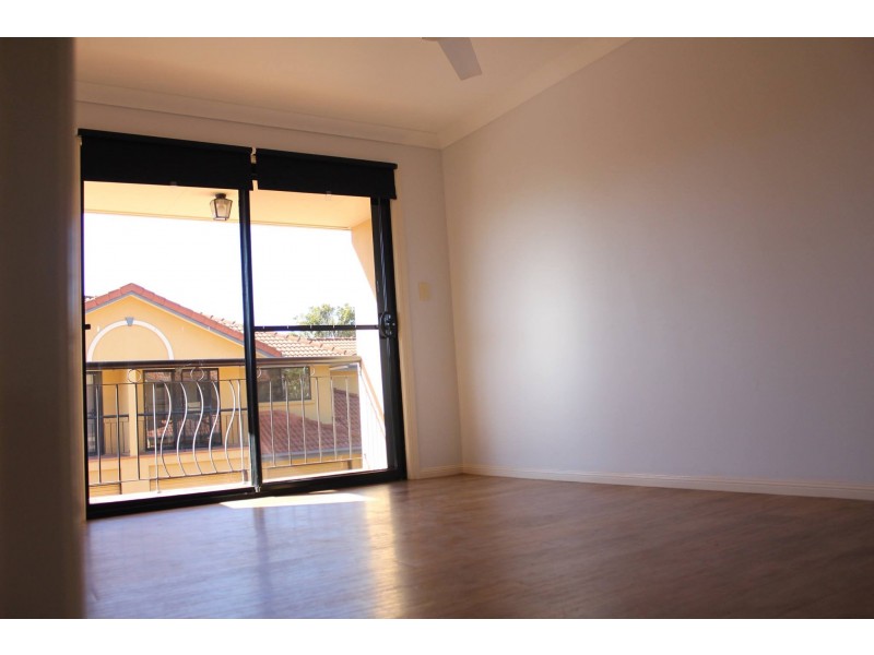 17/18 ALTANDI ST, Sunnybank QLD 4109