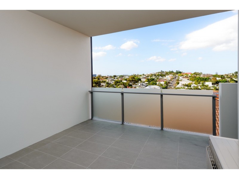 102 / 676 Brunswick St, New Farm QLD 4005