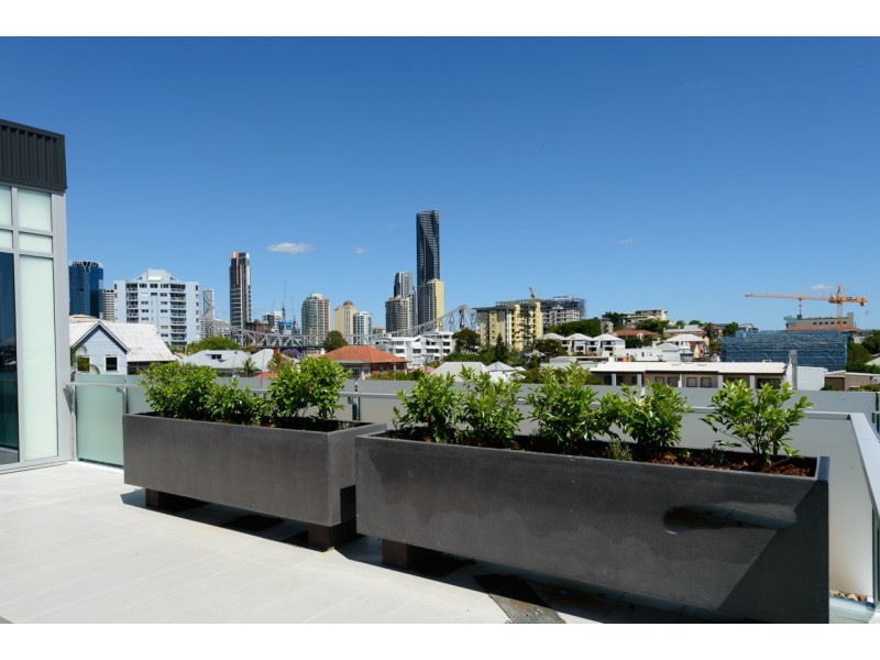 102 / 676 Brunswick St, New Farm QLD 4005