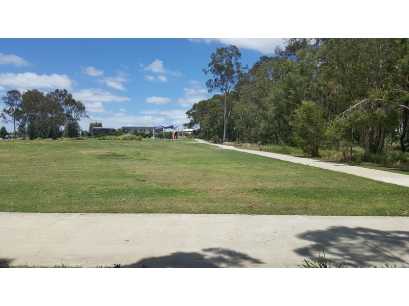 11 Rachow Street, Thornlands QLD 4164