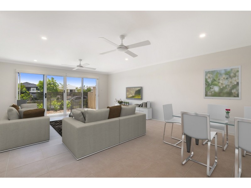 107/370 Gainsborough Drive, Pimpama QLD 4209