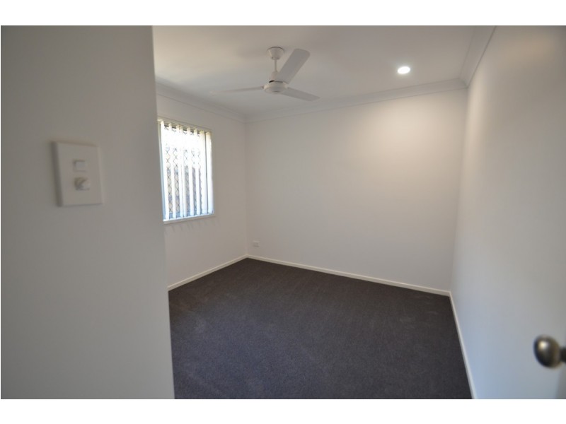 28 Claussen St, Browns Plains QLD 4118