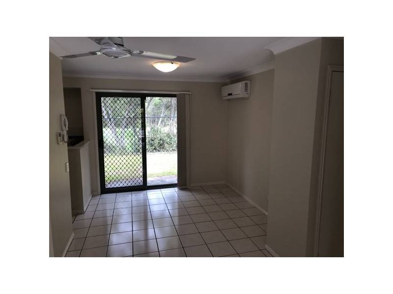 36 18 BATCHWORTH ROAD, Molendinar QLD 4214