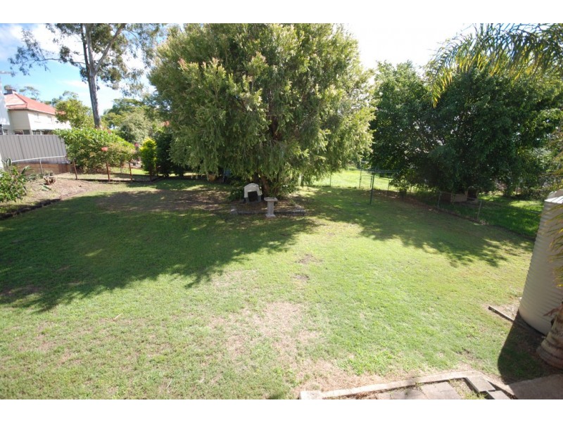 31 Price Street, Oxley QLD 4075