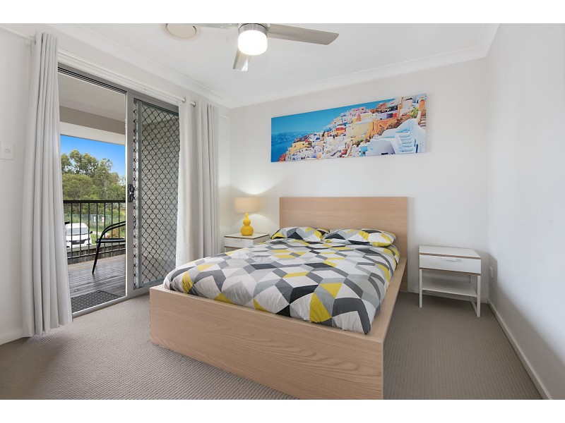 2/86 CARSELGROVE AVENUE, Fitzgibbon QLD 4018