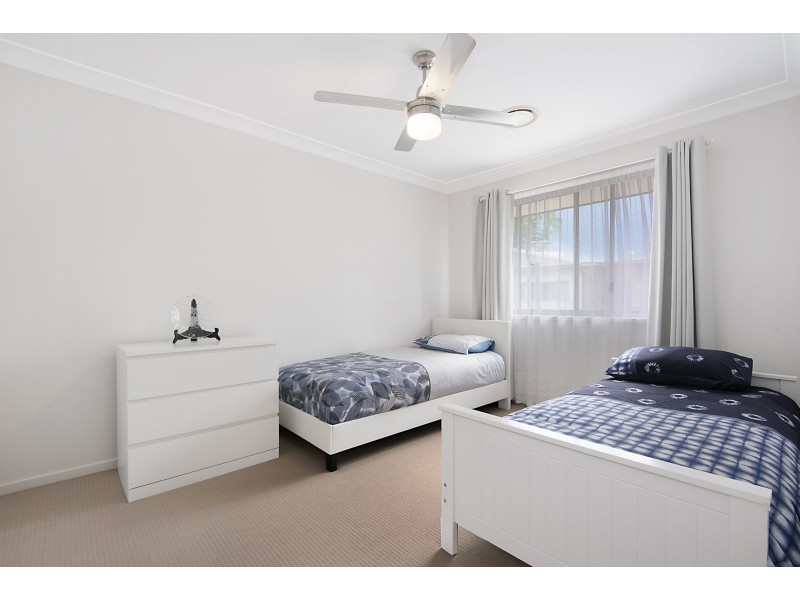 2/86 CARSELGROVE AVENUE, Fitzgibbon QLD 4018