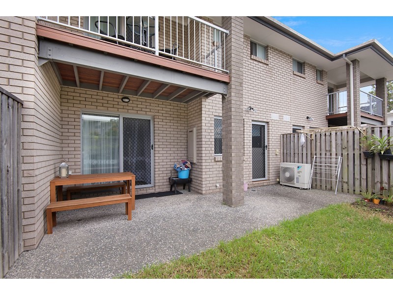 2/86 CARSELGROVE AVENUE, Fitzgibbon QLD 4018