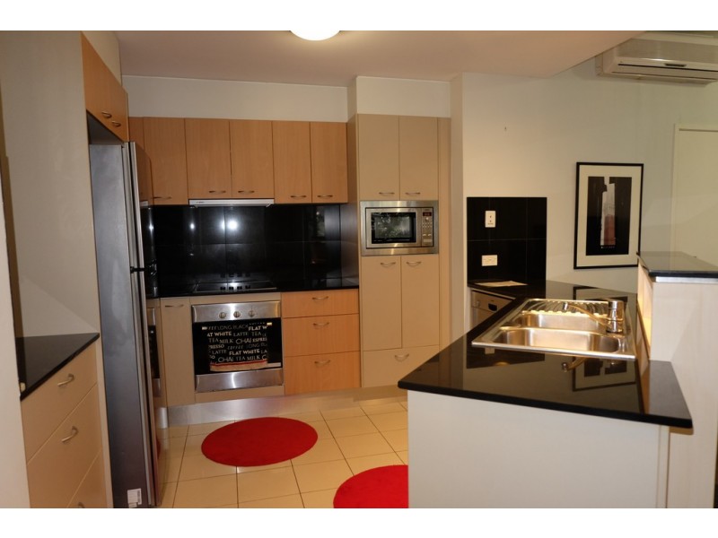 21 CYPRESS AVENUE, Surfers Paradise QLD 4217