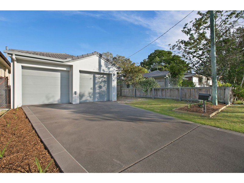 22 Tulip Street, Wynnum QLD 4178