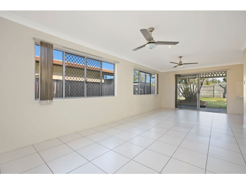 22 Tulip Street, Wynnum QLD 4178