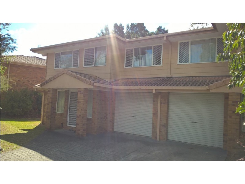 39/97 Edmund Rice Drive, Southport QLD 4215