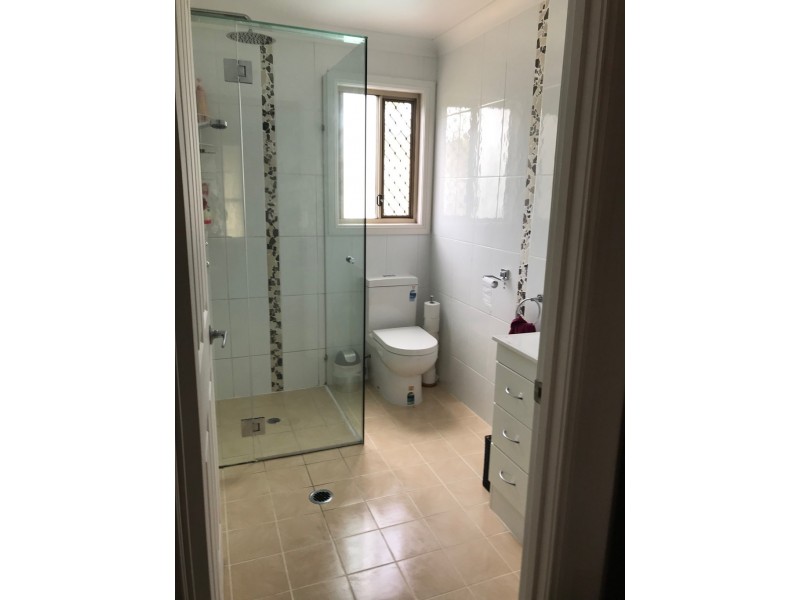 33 BRADLEY COURT, Greenbank QLD 4124