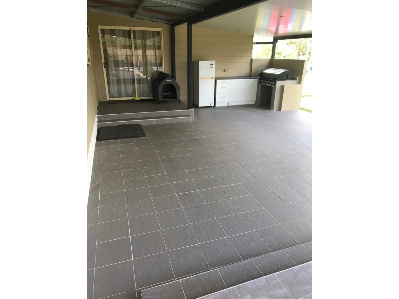 33 BRADLEY COURT, Greenbank QLD 4124