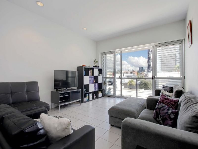 C25/38 Skyring Tce, Teneriffe QLD 4005