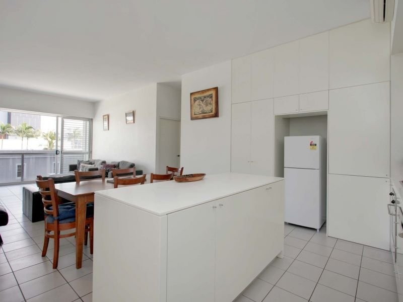 C25/38 Skyring Tce, Teneriffe QLD 4005