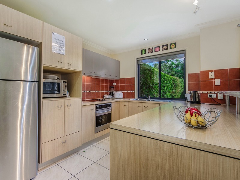 115E/4 University Dr, Robina QLD 4226