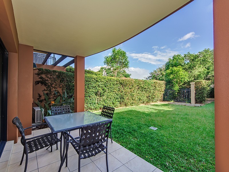 115E/4 University Dr, Robina QLD 4226