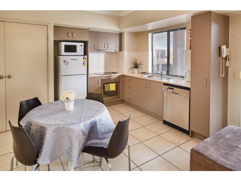 Unit 27B 1848 Logan road, Upper Mount Gravatt QLD 4122