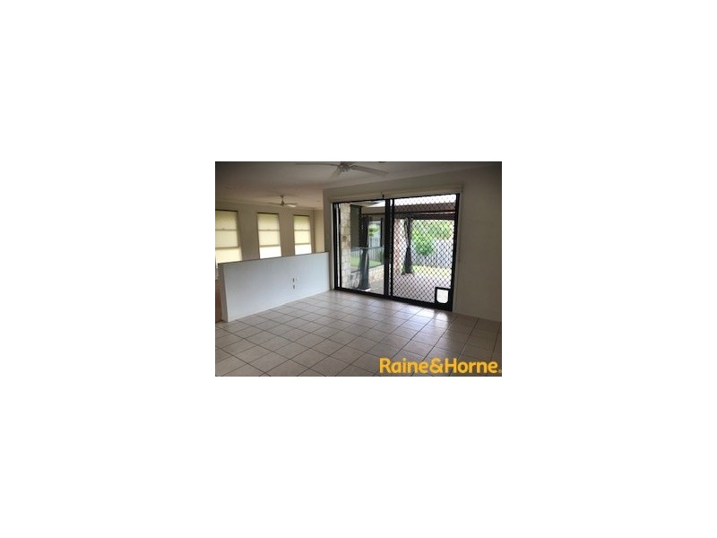 18 Roe Street, Upper Coomera QLD 4209