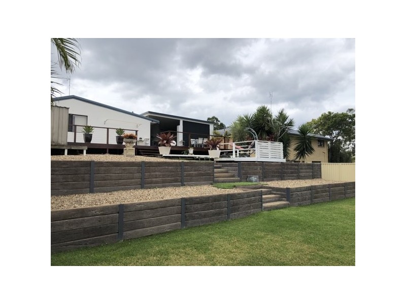 6 LAVINIA STREET, Southport QLD 4215