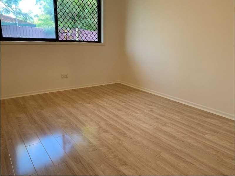 25 Holder St, Wishart QLD 4122