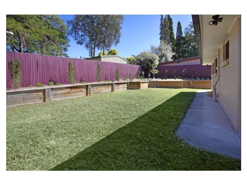 25 Holder St, Wishart QLD 4122