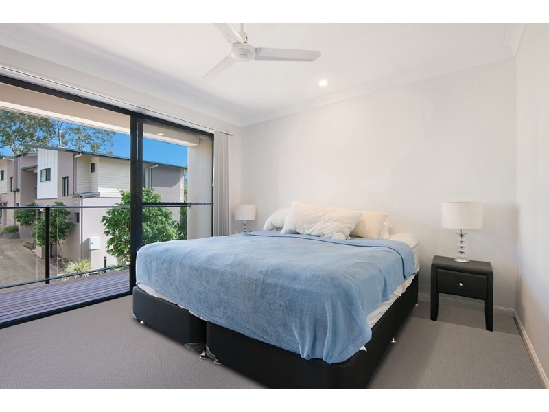 4 / 121 Bunya Road, Everton Hills QLD 4053