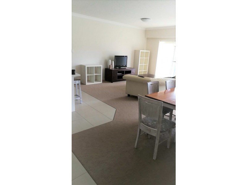 9 13 LOUIS STREET, Redcliffe QLD 4020