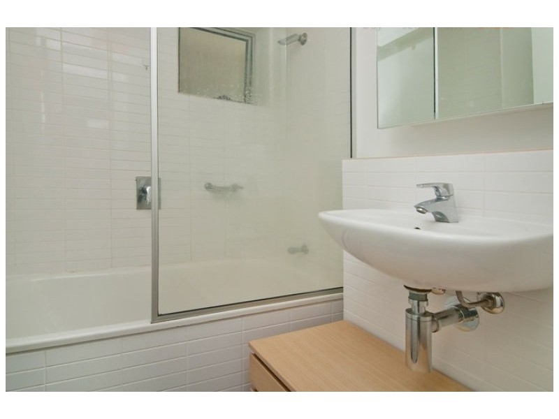 111/62 CORDELIA, South Brisbane QLD 4101