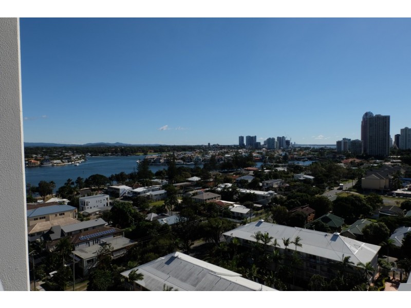 21 CYPRESS AVENUE, Surfers Paradise QLD 4217