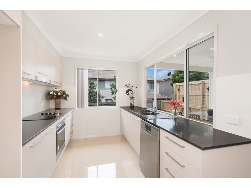 39 Lacey Rd, Carseldine QLD 4034