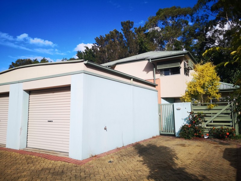 5/1 University Dr, Robina QLD 4226