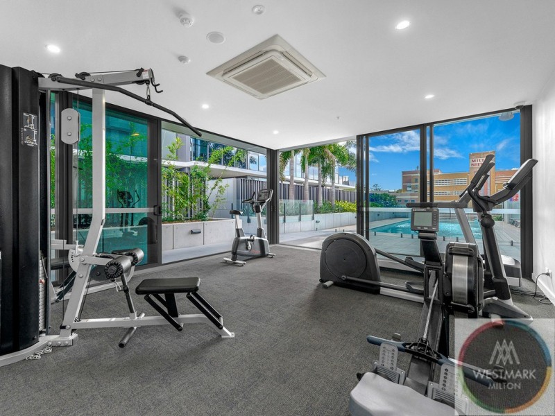 6 MANNING STREET, Milton QLD 4064