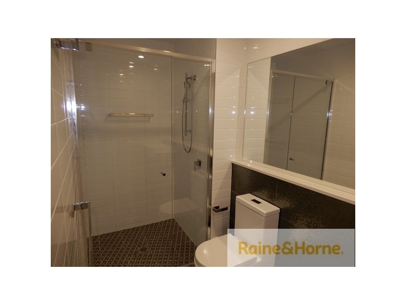 303 / 616 Main Street, Kangaroo Point QLD 4169