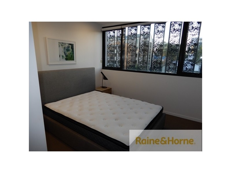 303 / 616 Main Street, Kangaroo Point QLD 4169
