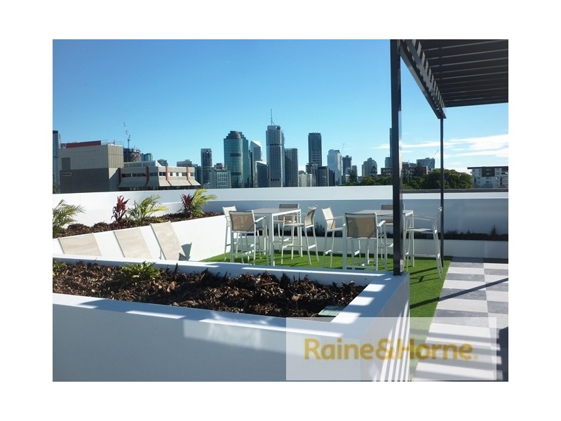 303 / 616 Main Street, Kangaroo Point QLD 4169