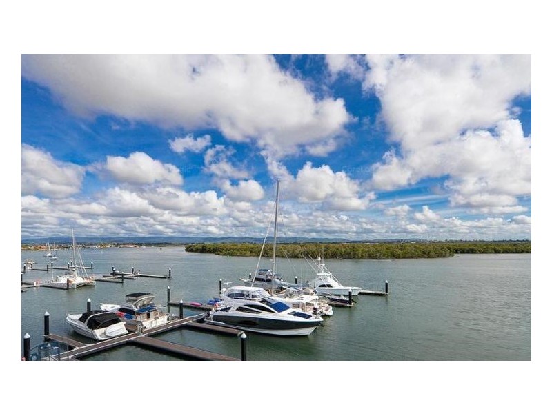 Paradise Point QLD 4216