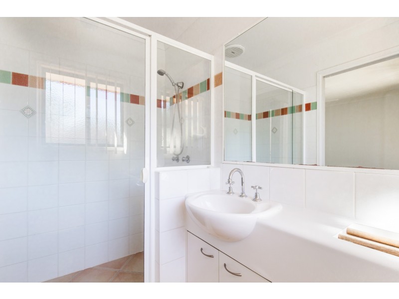 Unit 114 / 333 COLBURN AVENUE, Victoria Point QLD 4165