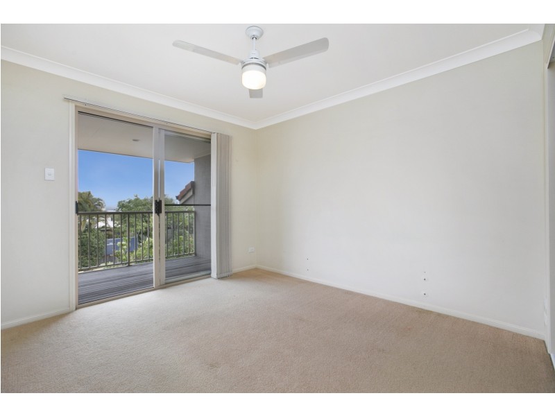 9 / 250 Manly Road, Manly West QLD 4179
