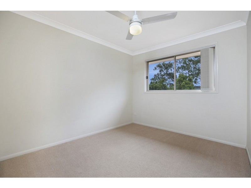 9 / 250 Manly Road, Manly West QLD 4179
