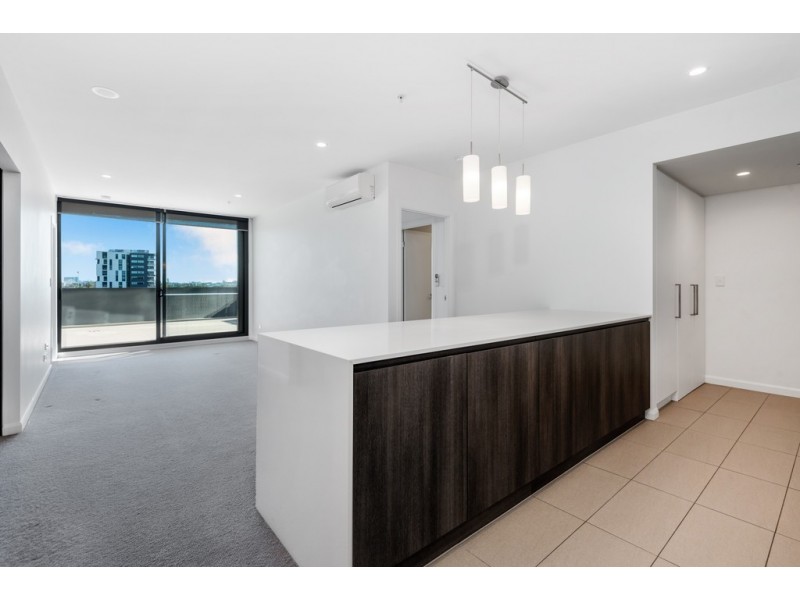 10402/300 Old Cleveland rd, Coorparoo QLD 4151