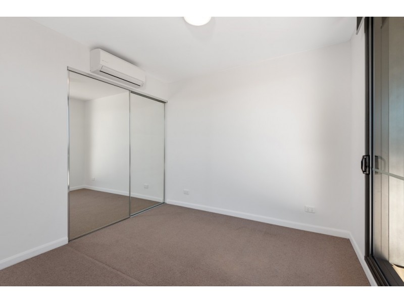 10402/300 Old Cleveland rd, Coorparoo QLD 4151