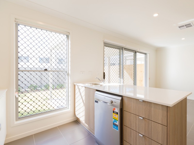 10/15 Mayfair Street, Doolandella QLD 4077