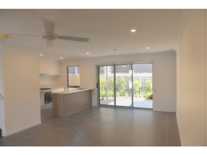 10/15 Mayfair Street, Doolandella QLD 4077