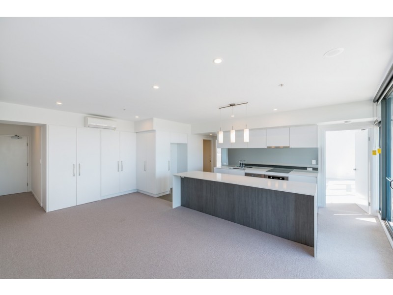 20801/300 Old Cleveland Road, Coorparoo QLD 4151