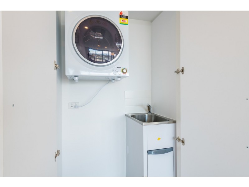 20801/300 Old Cleveland Road, Coorparoo QLD 4151