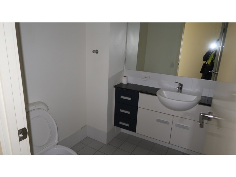 26/8 Belgrave road, Indooroopilly QLD 4068