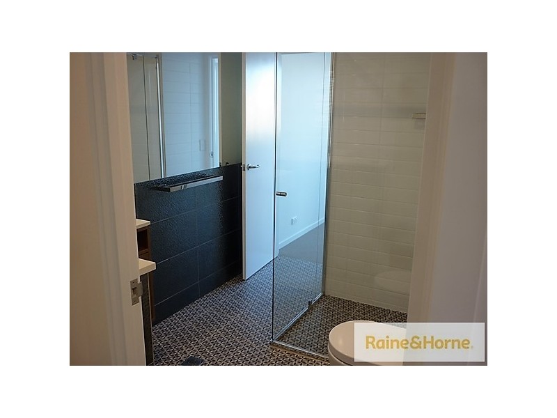 616 Main Street, Kangaroo Point QLD 4169