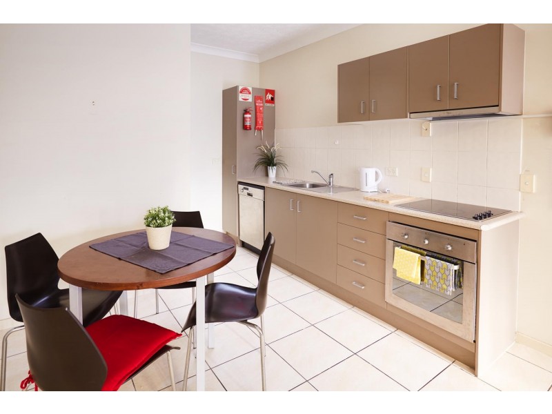 Emery End Room 1848 Logan Road, Upper Mount Gravatt QLD 4122