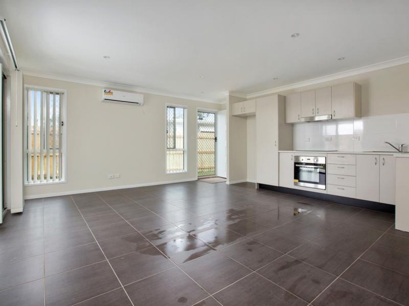 55a Short Street, Loganlea QLD 4131